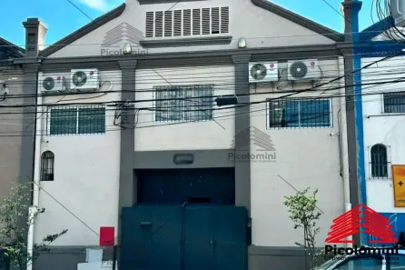 Galpão/Depósito/Armazém à venda, 835m² no Mooca, São Paulo