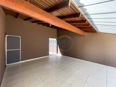Casa com 5 Quartos à venda, 172m² no Parque Residencial Michael Licha, Londrina
