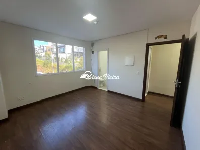 Sala Comercial para alugar, 55m² no Arujá Country Club, Arujá