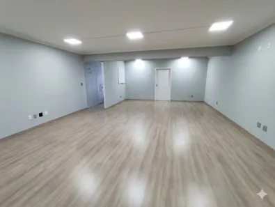 Sala Comercial à venda, 250m² no Vila Mathias, Santos