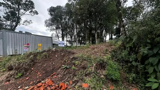 Lote/Terreno à venda, 450m² no Carniel, Gramado