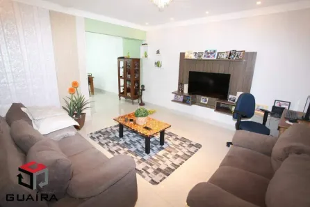 Sobrado com 5 Quartos à venda, 204m² no Vila Assunção, Santo André