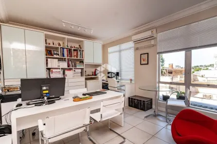 Sala Comercial à venda, 22m² no Três Figueiras, Porto Alegre