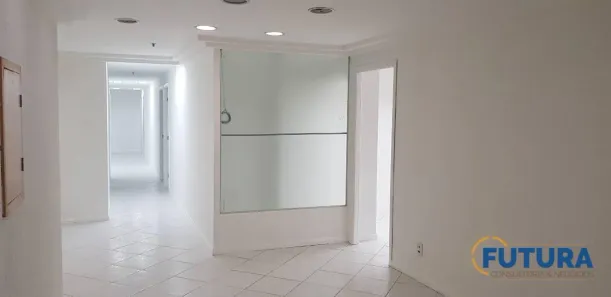 Sala Comercial à venda, 360m² no Asa Norte, Brasília