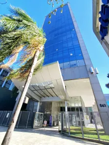 Sala Comercial para alugar, 424m² no São João, Porto Alegre
