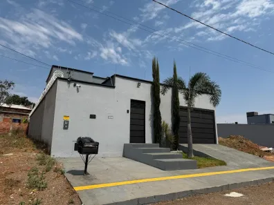 Casa com 3 Quartos à venda, 130m² no Residencial Brisas do Cerrado, Goiânia