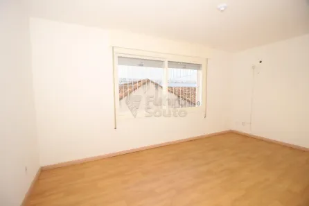 Apartamento com 2 Quartos para alugar, 78m² no Centro, Pelotas