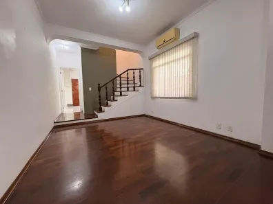 Casa de Condomínio com 3 Quartos para alugar, 190m² no Jardim Olympia, São Paulo