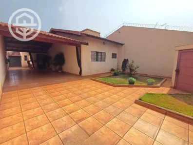 Casa com 3 Quartos à venda, 195m² no Aeroporto, Barretos