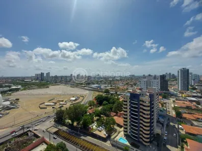 Cobertura com 3 Quartos à venda, 200m² no Lagoa Nova, Natal