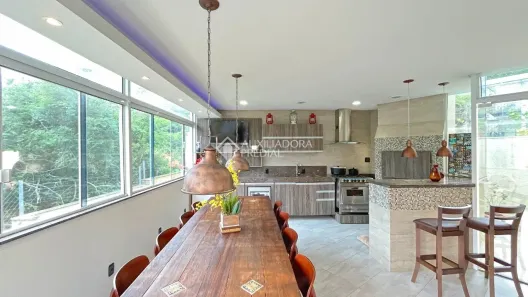 Casa de Condomínio com 4 Quartos à venda, 218m² no Teresópolis, Porto Alegre