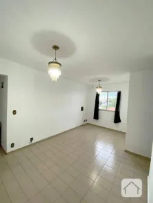 Apartamento com 2 Quartos à venda, 57m² no Jardim Ivana, São Paulo