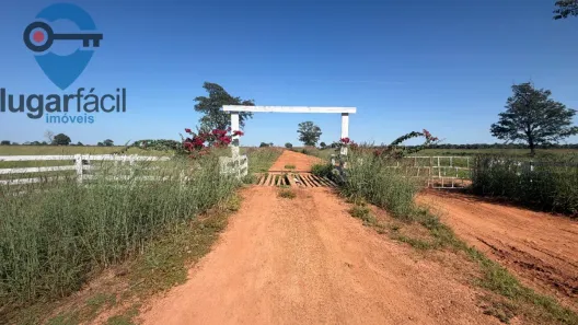 Fazenda/Sítio com 3 Quartos à venda, 100m² no , Jussara