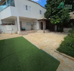 Casa com 3 Quartos à venda, 360m² no Boa Vista, Belo Horizonte