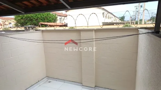 Casa de Condomínio com 2 Quartos à venda, 60m² no Parque Jóquei Club, Campos dos Goytacazes