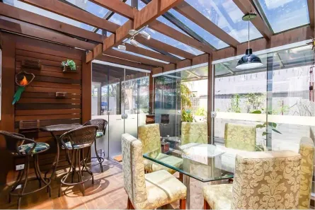 Sobrado com 3 Quartos à venda, 260m² no Cajuru, Curitiba