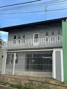 Casa com 3 Quartos à venda, 240m² no Vila Genoveva, Valinhos