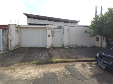 Casa com 3 Quartos à venda, 275m² no Jardim Macarenko, Sumaré