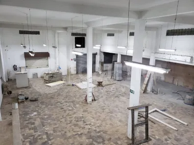 Ponto Comercial para alugar, 400m² no Jardim Ipanema, Uberlândia