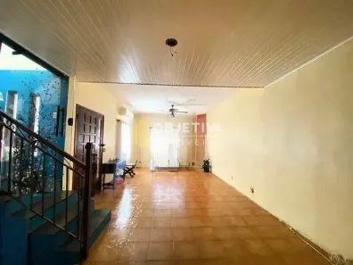 Casa com 3 Quartos para alugar, 270m² no Petrópolis, Porto Alegre