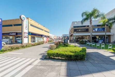 Ponto Comercial para alugar, 131m² no Tristeza, Porto Alegre