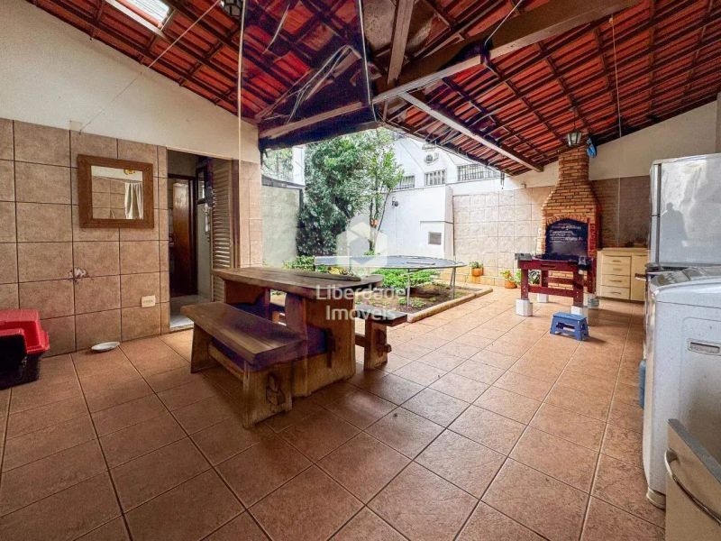 Casa com 3 quartos — Padre Eustáquio, Belo Horizonte