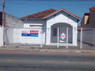 Imóvel Comercial com 3 Quartos para alugar, 216m² no Pedregulho, Guaratinguetá