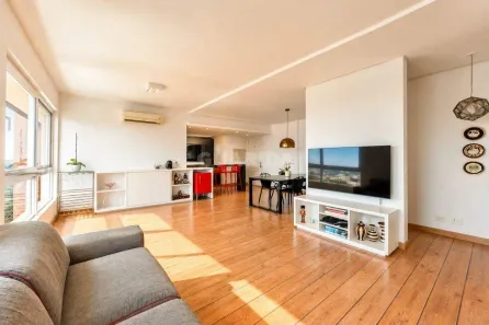 Apartamento com 1 Quarto para alugar, 84m² no São João, Porto Alegre