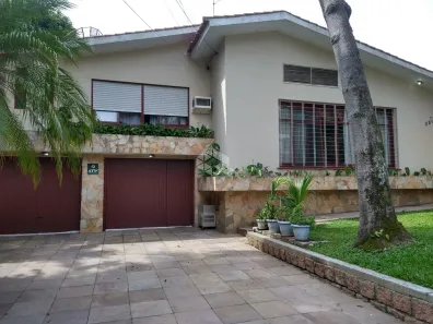Casa com 5 Quartos à venda, 240m² no Centro, Canoas