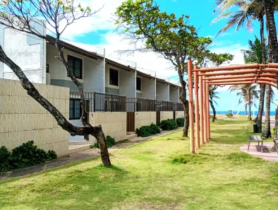 Casa de Condomínio com 3 Quartos para alugar, 110m² no Stella Maris, Salvador