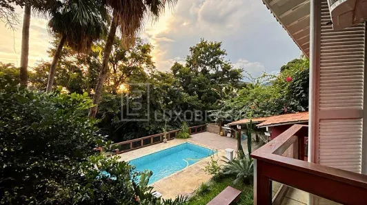 Casa com 5 Quartos para alugar, 990m² no Itanhangá, Rio de Janeiro