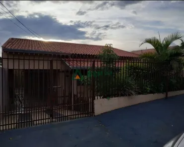 Casa com 3 Quartos à venda, 90m² no Conjunto Habitacional Violim, Londrina