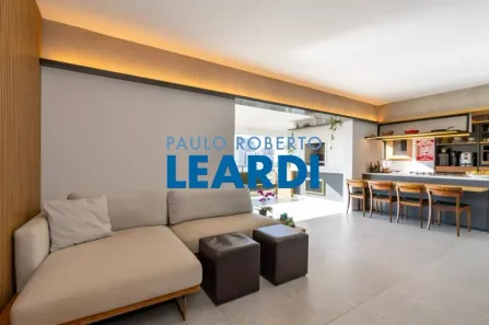 Apartamento com 2 Quartos à venda, 118m² no Cerqueira César, São Paulo