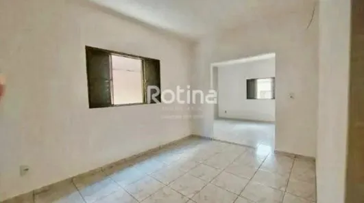 Casa com 3 Quartos à venda, 197m² no Santa Mônica, Uberlândia