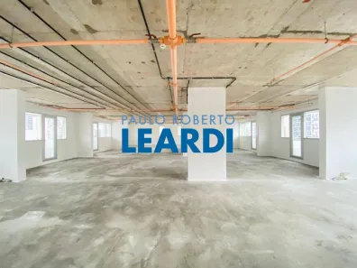 Sala Comercial com 1 Quarto para alugar, 390m² no Pinheiros, São Paulo