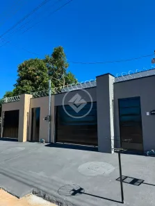 Casa com 2 Quartos à venda, 97m² no Jardim Belvedere, Caldas Novas