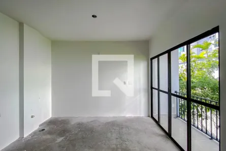 Kitnet com 1 Quarto à venda, 44m² no Quarta Parada, São Paulo