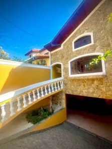 Casa de Condomínio com 4 Quartos para alugar, 180m² no Jardim das Indústrias, São José dos Campos