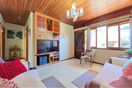 Casa com 2 Quartos à venda, 263m² no Vila Nova, Porto Alegre