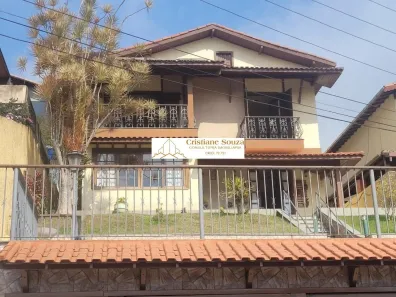 Casa com 4 Quartos à venda, 402m² no Agriões, Teresópolis