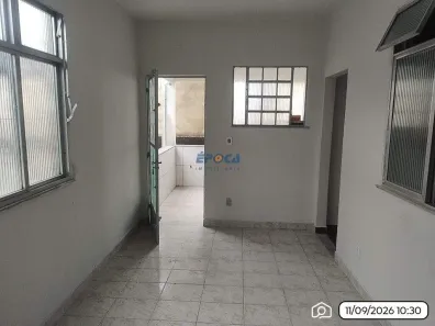 Casa com 2 Quartos para alugar, 50m² no Bento Ribeiro, Rio de Janeiro