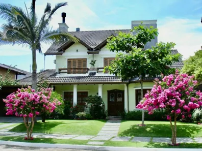 Casa com 4 Quartos para alugar, 320m² no Jurerê Internacional, Florianópolis