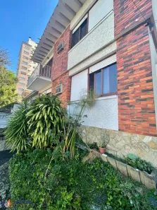 Casa com 4 Quartos à venda, 228m² no Petrópolis, Porto Alegre