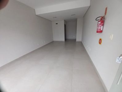 Sala Comercial à venda, 34m² no Praia João Rosa, Biguaçu