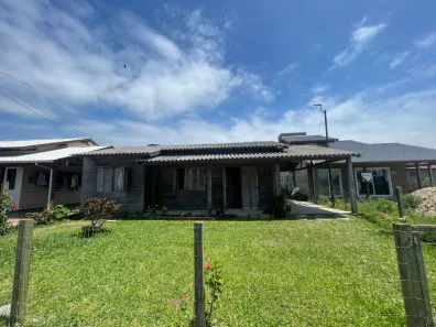 Casa com 2 Quartos à venda, 68m² no Jardim Ultramar, Balneário Gaivota