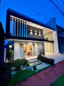 Sobrado com 4 Quartos à venda, 275m² no Quarenta Horas (Coqueiro), Ananindeua