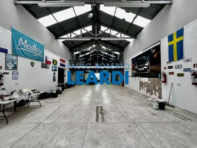 Galpão/Depósito/Armazém à venda, 630m² no Santo Amaro, São Paulo