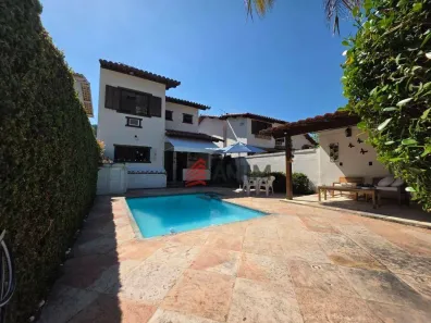 Casa com 3 Quartos à venda, 148m² no Piratininga, Niterói