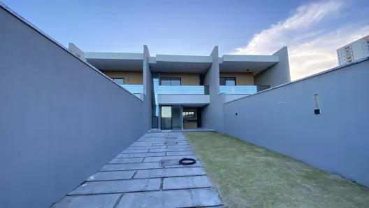 Casa com 4 Quartos à venda, 145m² no Centro, Eusébio