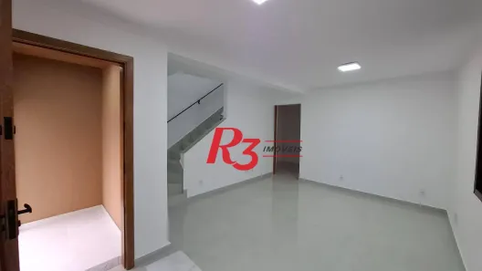 Sobrado com 3 Quartos para alugar, 110m² no Embaré, Santos